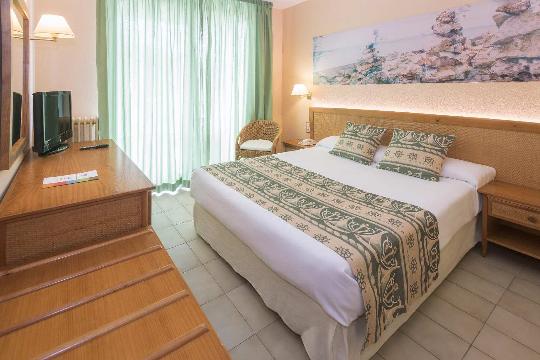 Oasis Tossa & SPA