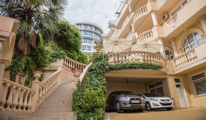 Отель Грейс Наири