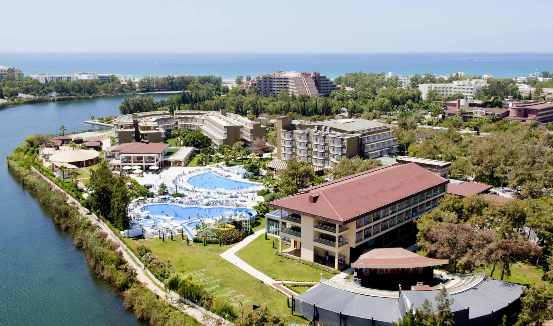 Otium Eco Club Side