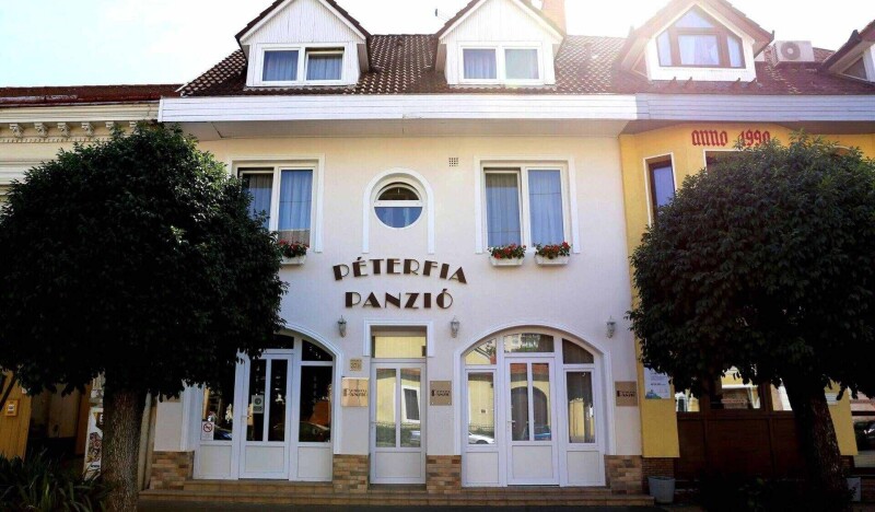Péterfia Apartman