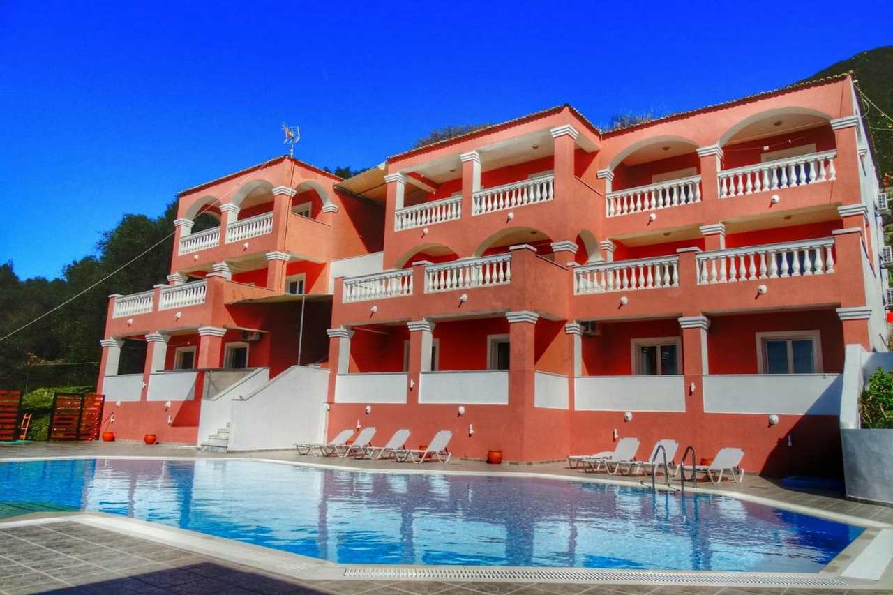 Paradiso Aparhotel Ypsos