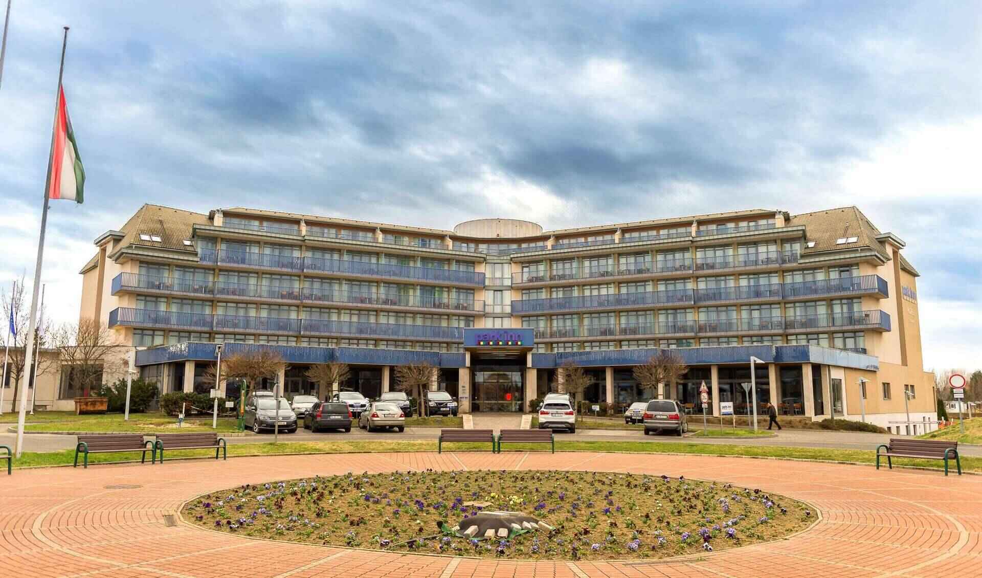 Park Inn by Radisson Sarvar Resort & Spa
