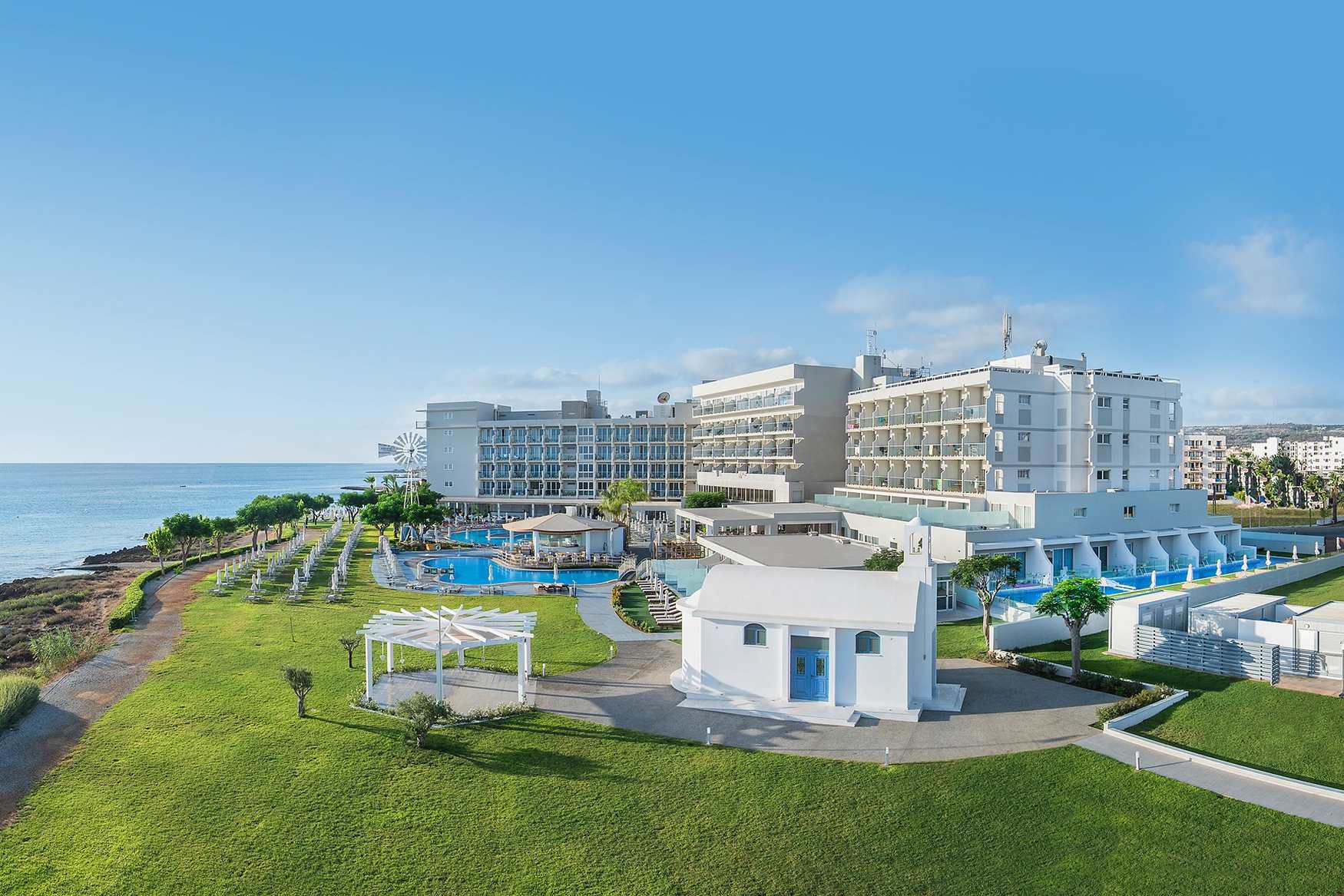 Pernera Beach Hotel