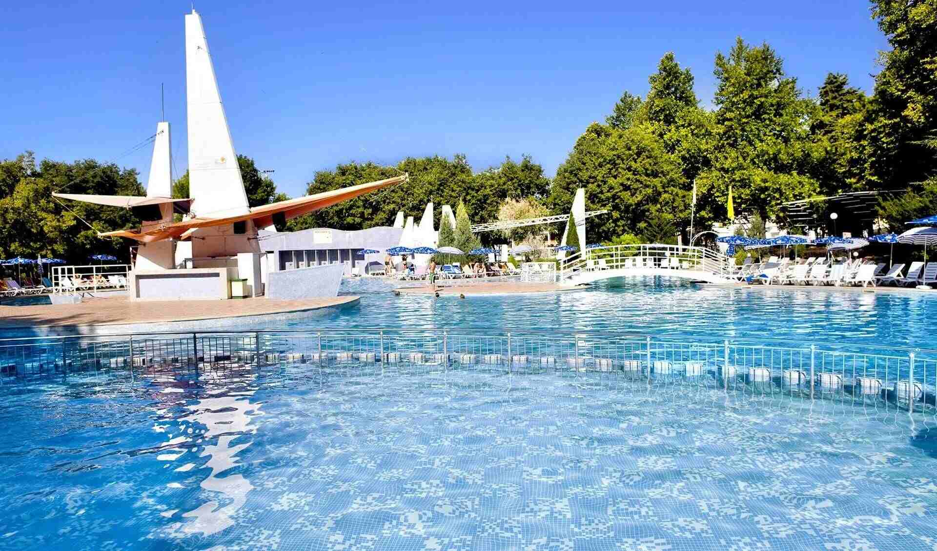 PrimaSol Ralitsa Superior Aquaclub Hotel 