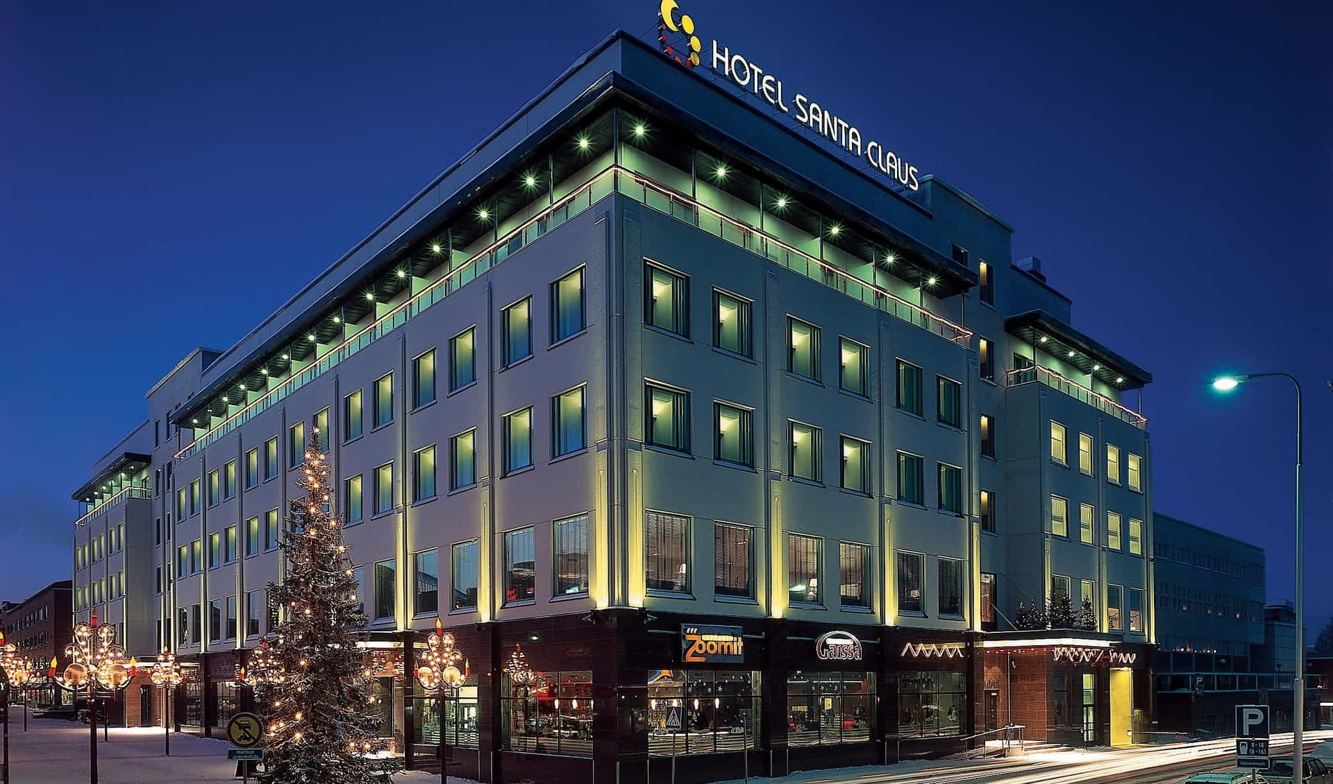 Santa's Hotel Santa Claus
