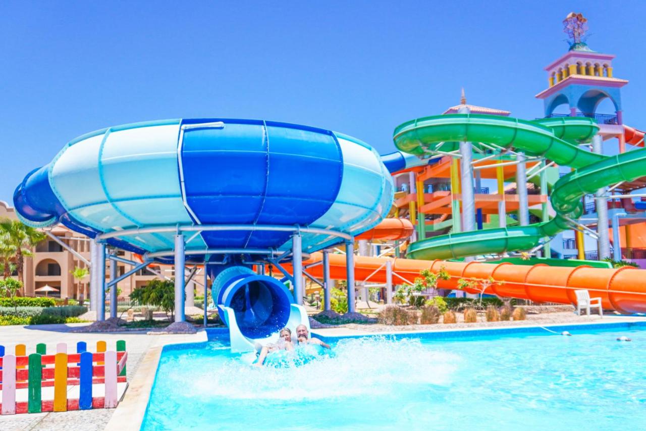 Charmillion Gardens Aqua Park (ex.Sea Gardens Resort) фото 1