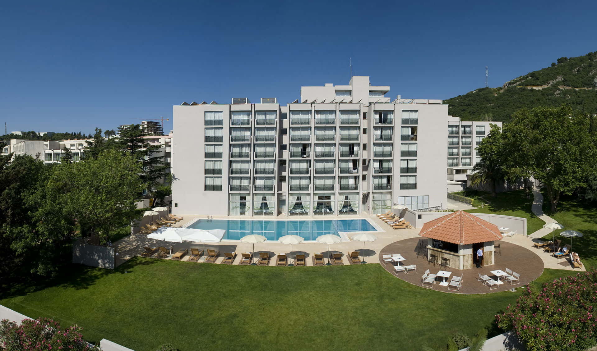 Tara Hotel Becici