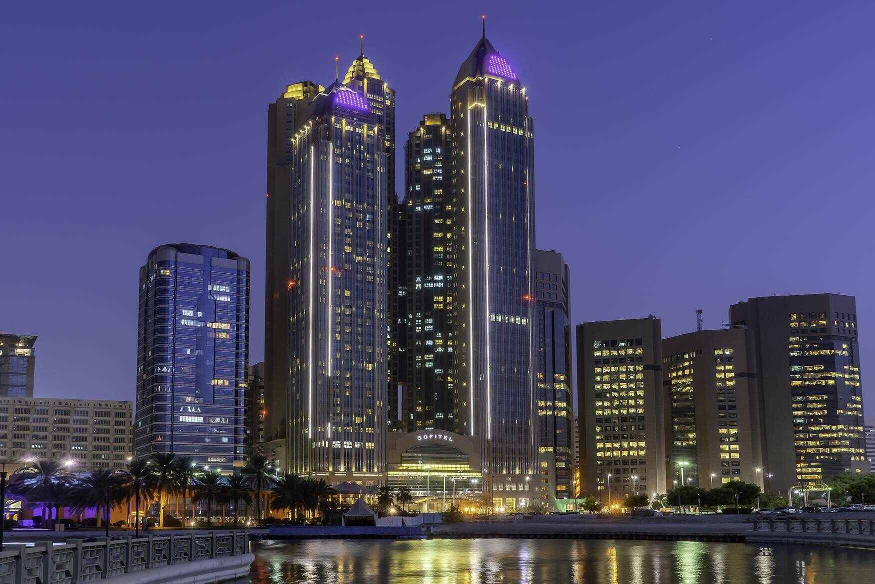 Sofitel Abu Dhabi Corniche фото 1