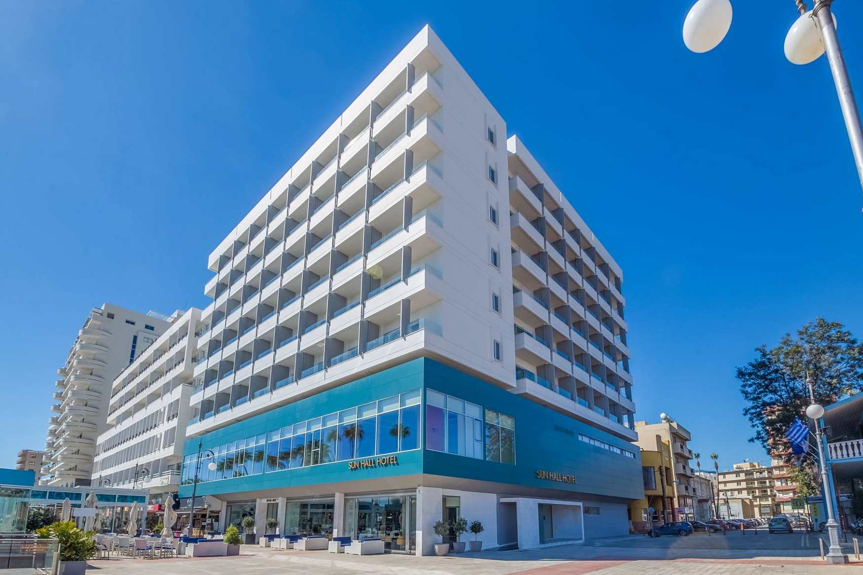 Sun Hall Hotel