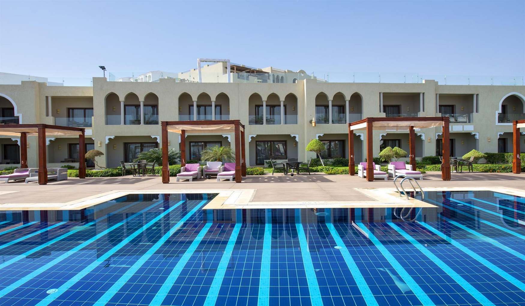 Sunrise Arabian Beach Resort