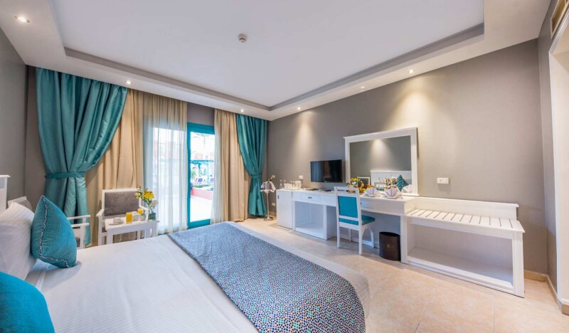 Sunrise Garden Beach Resort