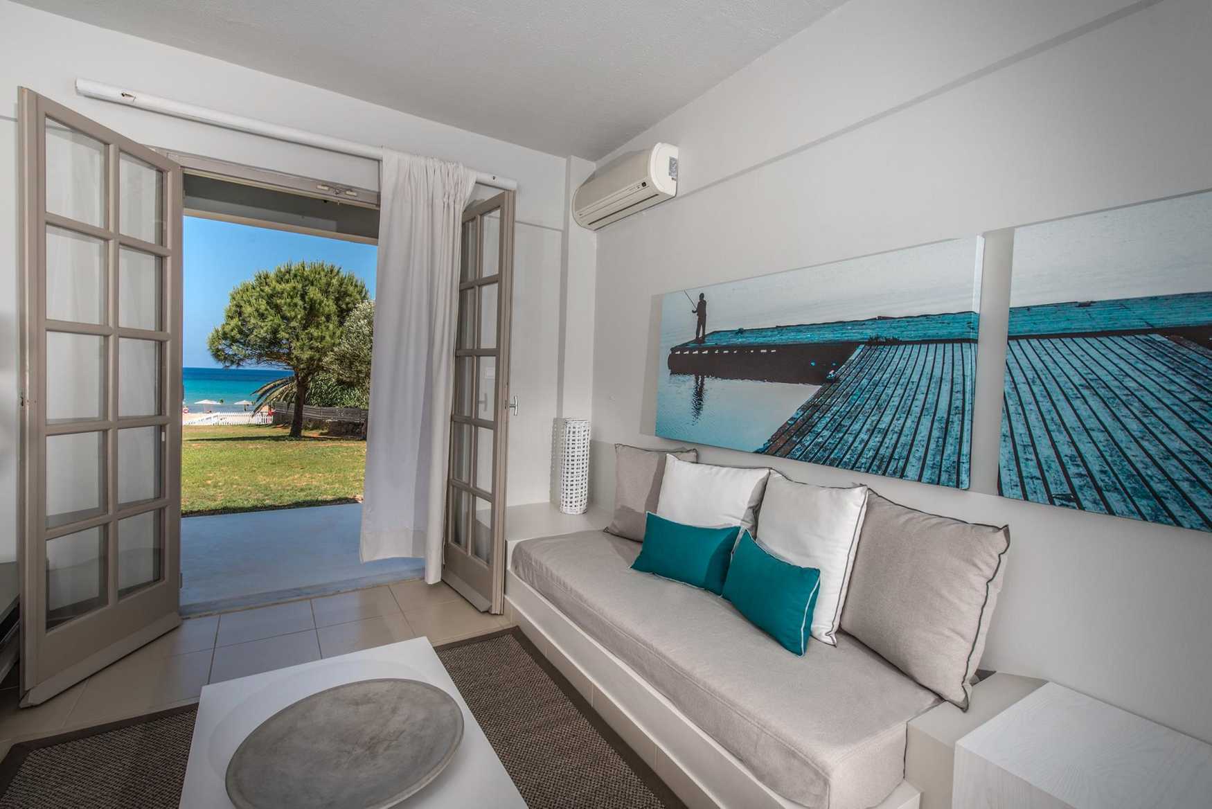 The Bay Hotels & Suites