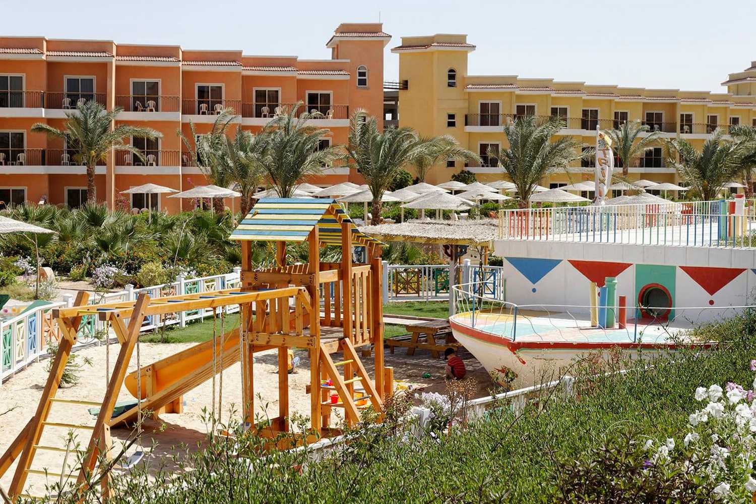 The Three Corners Sunny Beach Resort фото 1