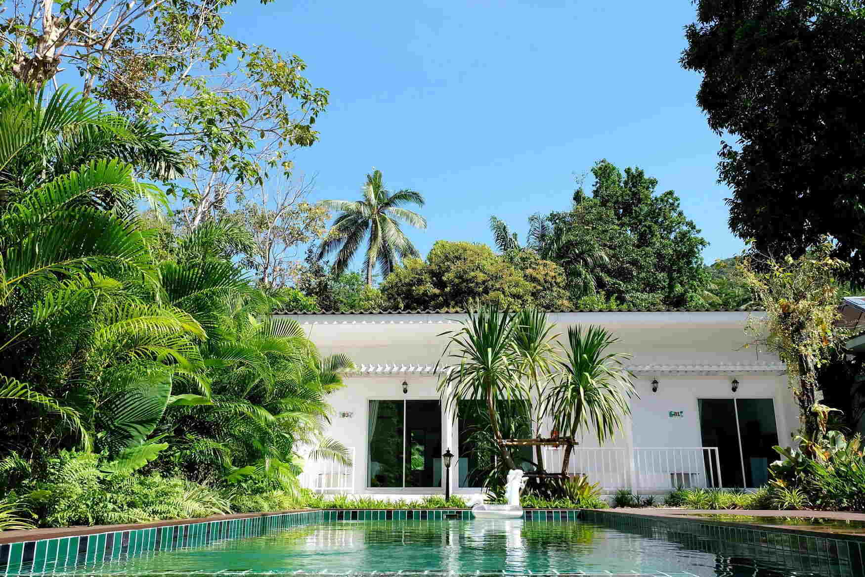 Whalecome Aonang Resort фото 1