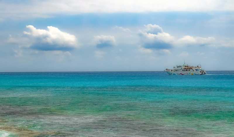 Айя-Напа в августе: прощание с летом на Кипре