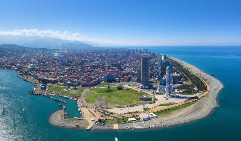 Батуми в августе: закат высокого сезона в Аджарии