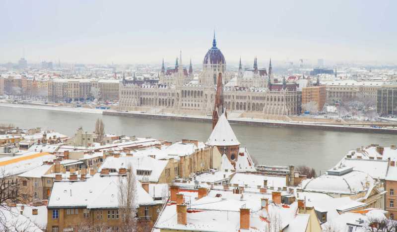 Будапешт в феврале: сказочный город в легкой дымке