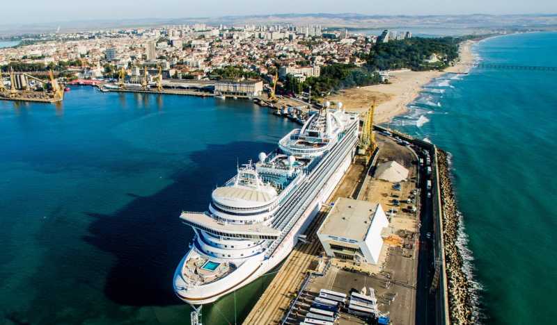 Бургас в июне: первая нежность болгарского солнца