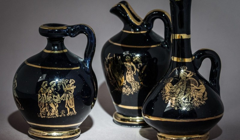 Что привезти с Крита в подарок: 21 сувенир с родины Зевса