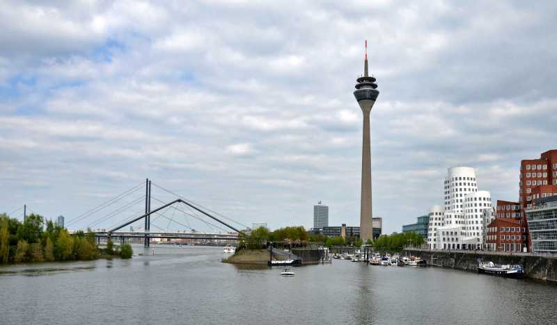 Дюссельдорф в ноябре: осень в разгаре