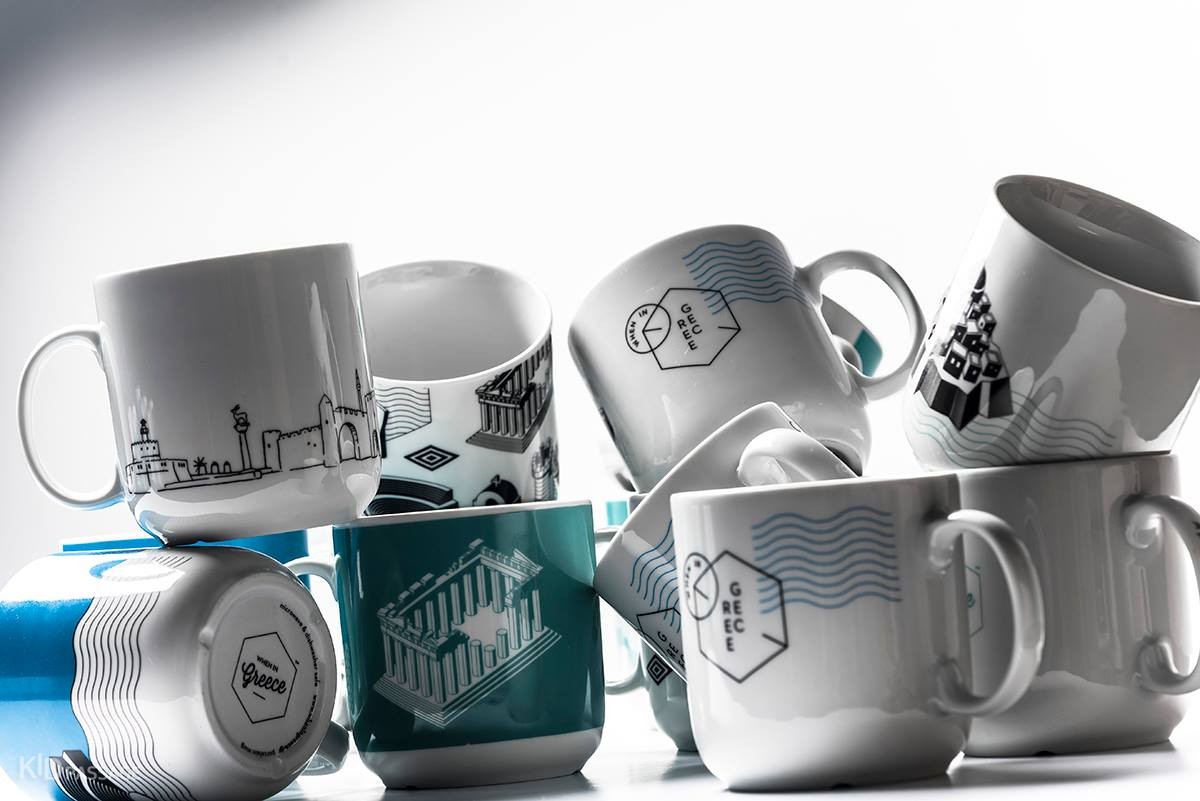 сувениры из греции: что привезти родным и близким фото 7