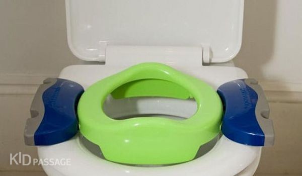 дорожный горшок для детей – маленький и удобный, как подгузник фото 2