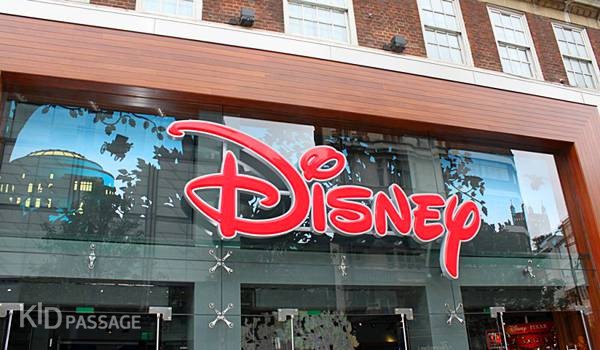 лучшие магазины игрушек мира, где каждому дарят чудеса фото 4