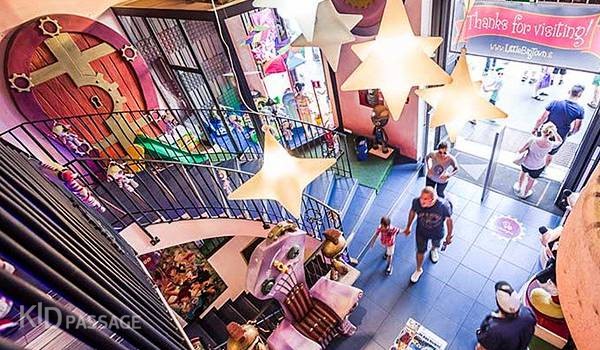лучшие магазины игрушек мира, где каждому дарят чудеса фото 5