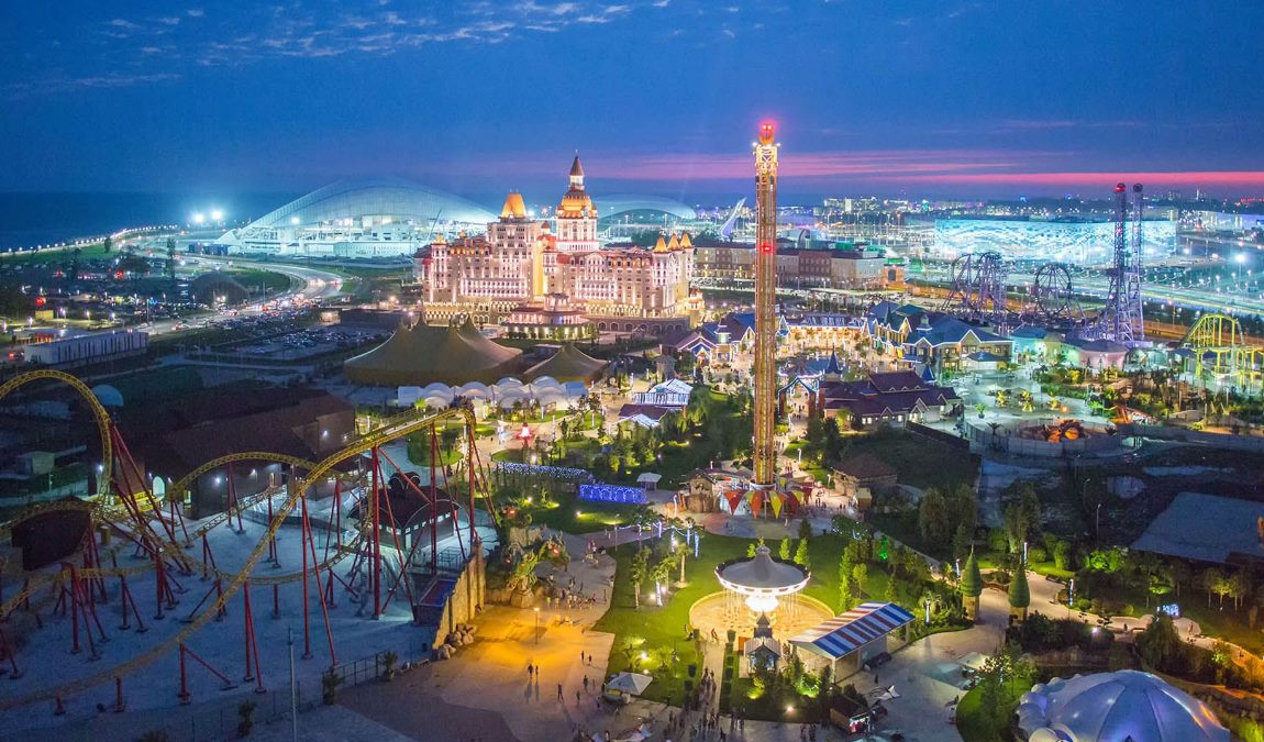 Вечерний Адлер в августе: отдых и погода