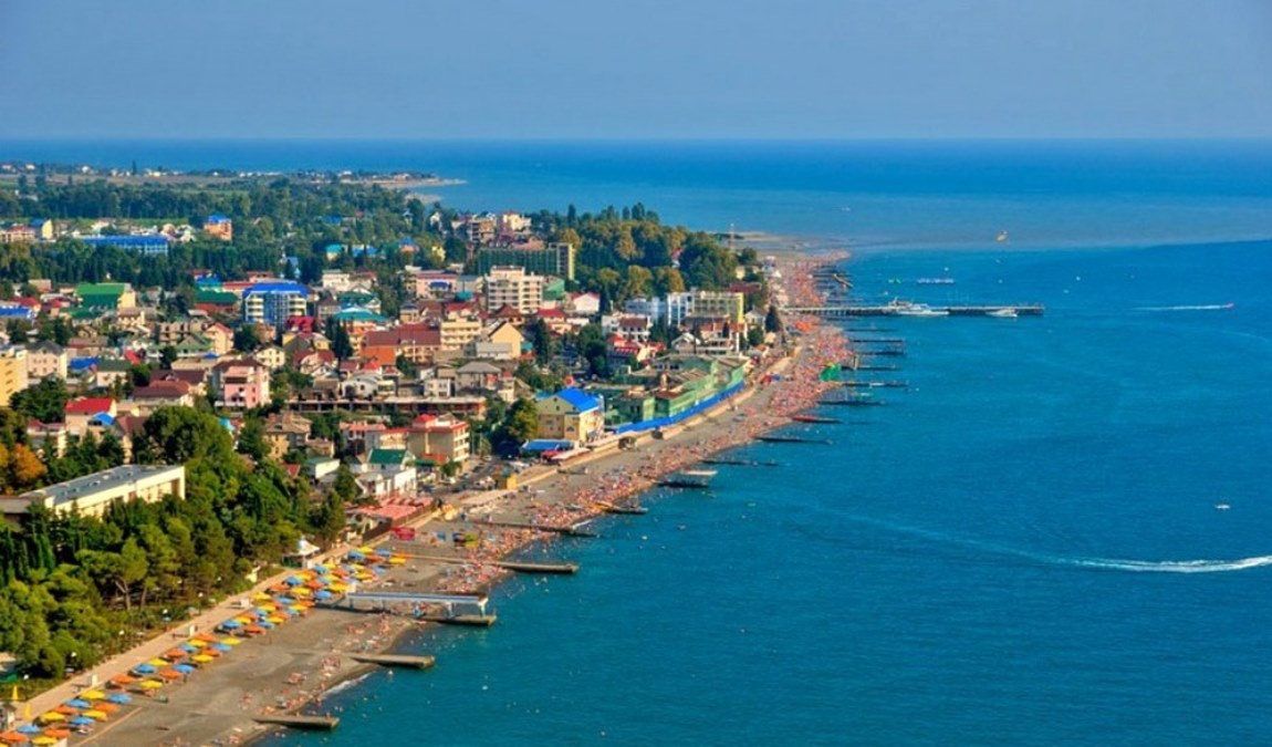 Отдых в Адлере в мае, температура воздуха и воды