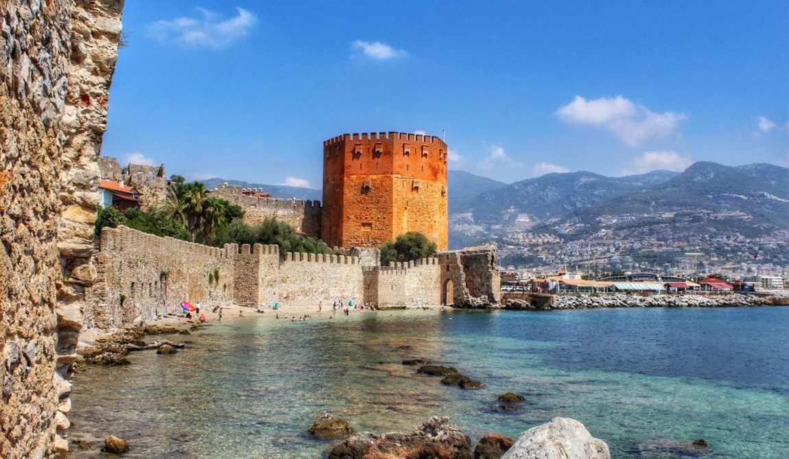 аланья в октябре: волшебная осень у моря фото 1