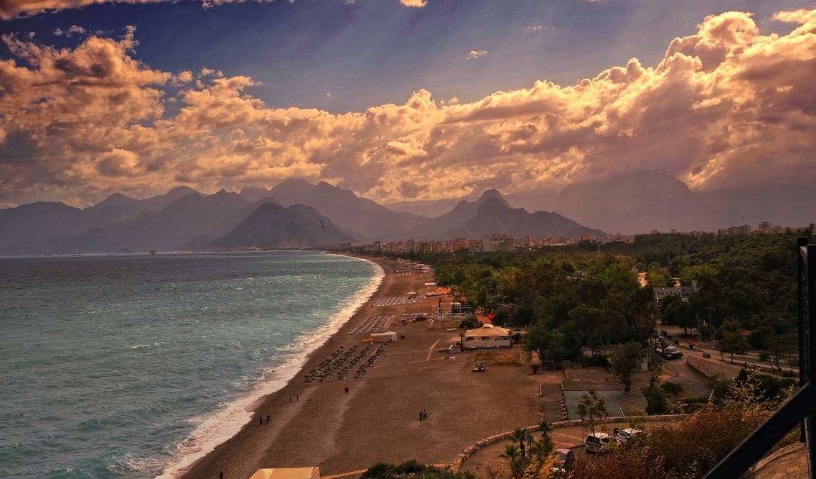 Анталья в апреле: отдых и погода в Анталье (Турция)