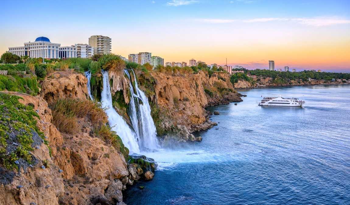 Водопад в Анталье