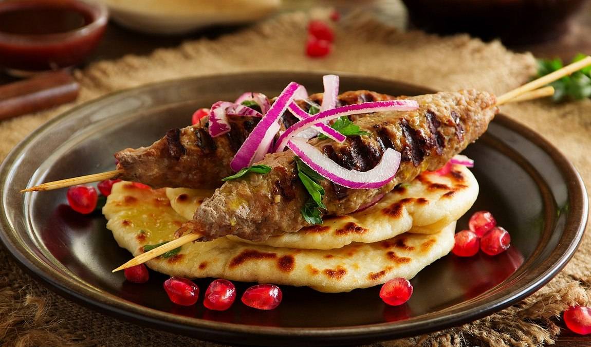 Питание в Аланье: как организовать и сколько это будет стоить