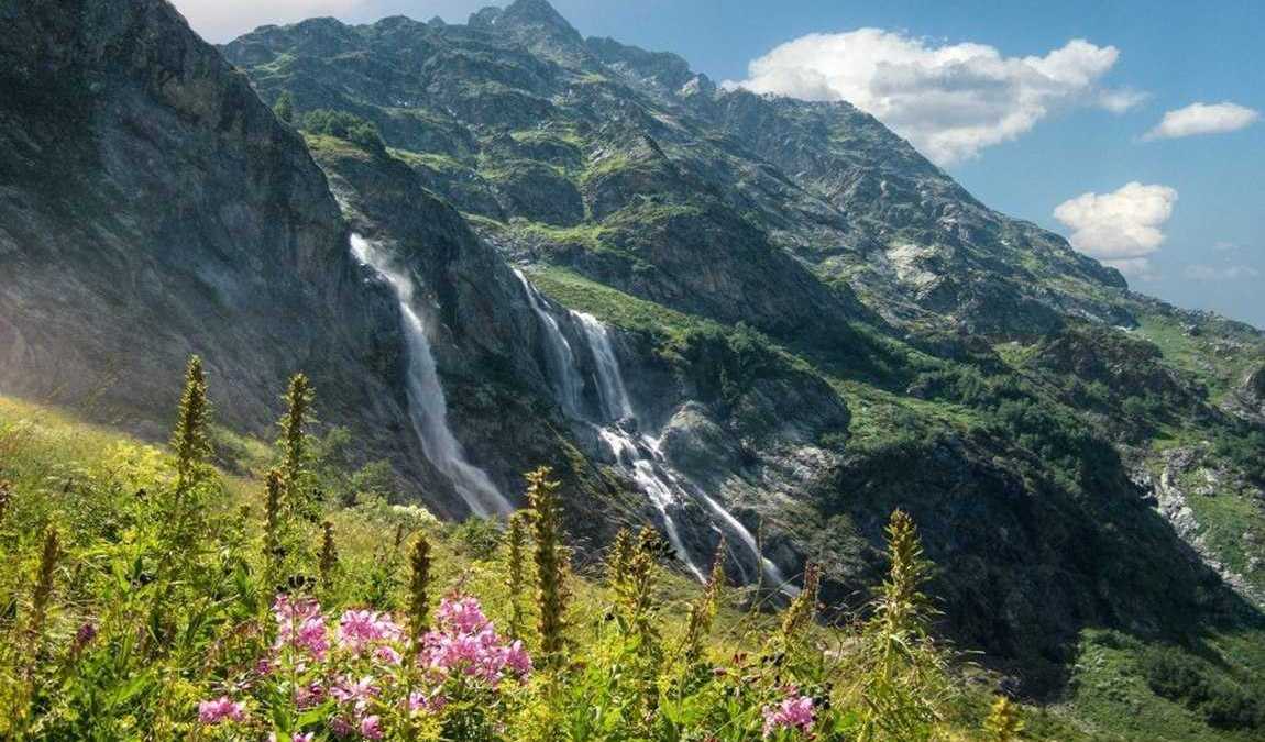 Экскурсионный отдых в Архызе: Софийские водопады