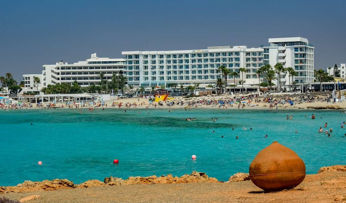 Цены на отдых в Айя-Напе в октябре