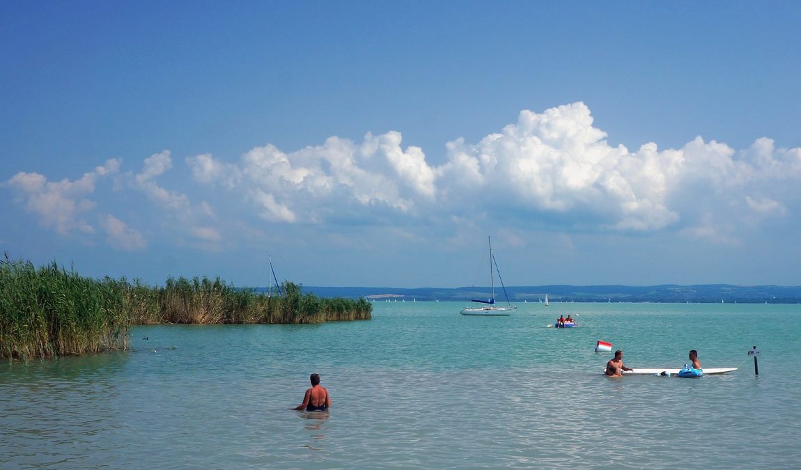 Пляжный отдых на Балатоне в июле: Южный берег