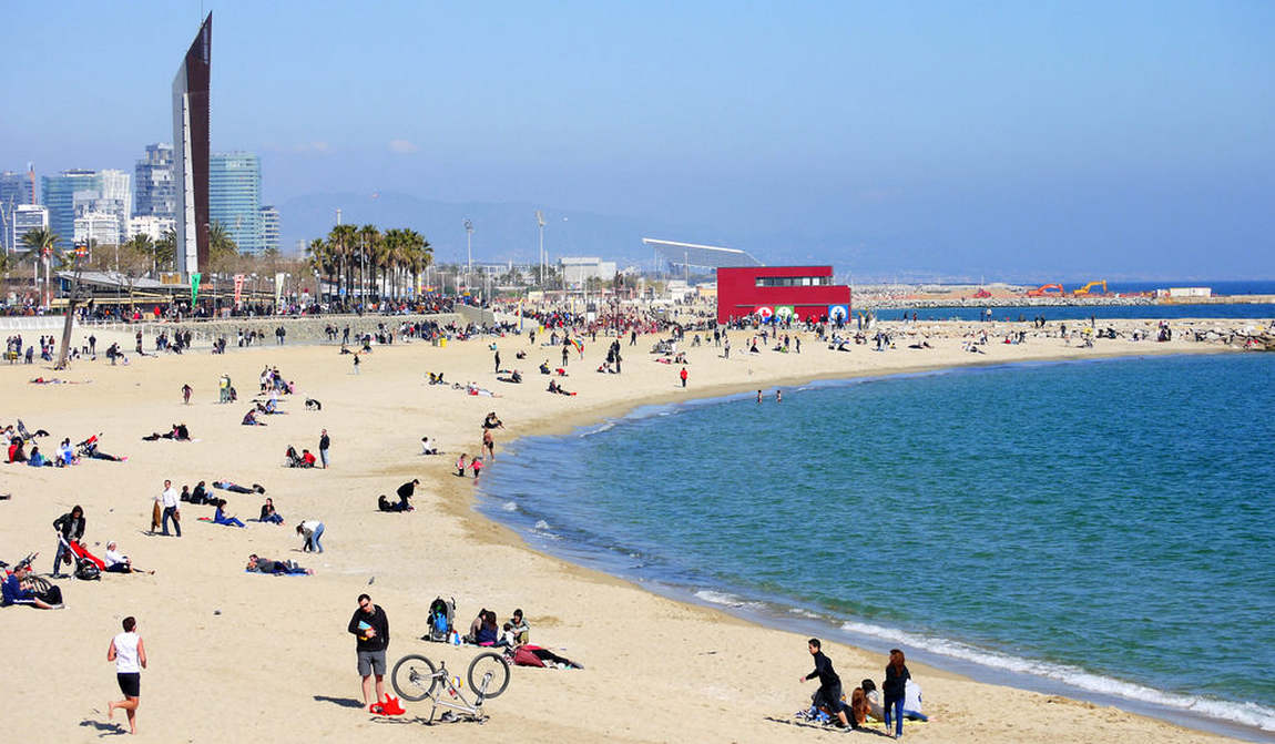 барселона в августе: раскаленное солнце каталонии photo 2