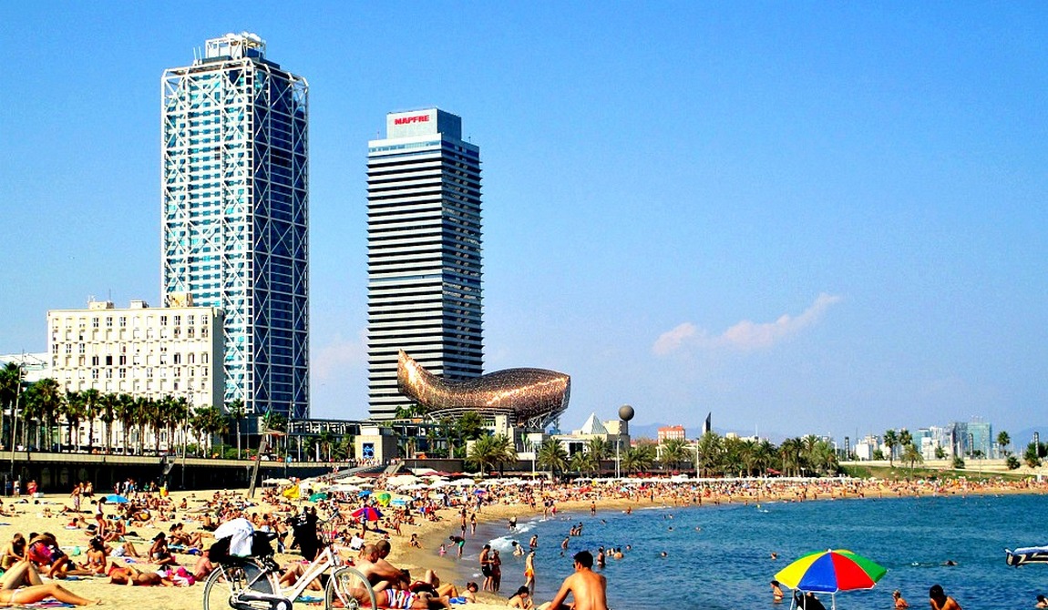 барселона в июне: ваш безупречный отдых photo 2