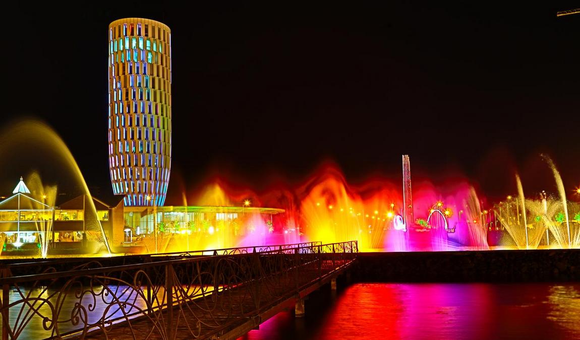 Поющие фонтаны в Батуми