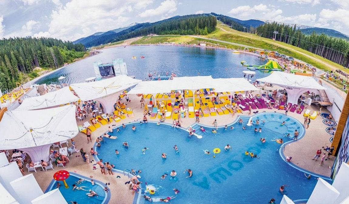 Экскурсионный отдых в Буковеле: озеро Молодости