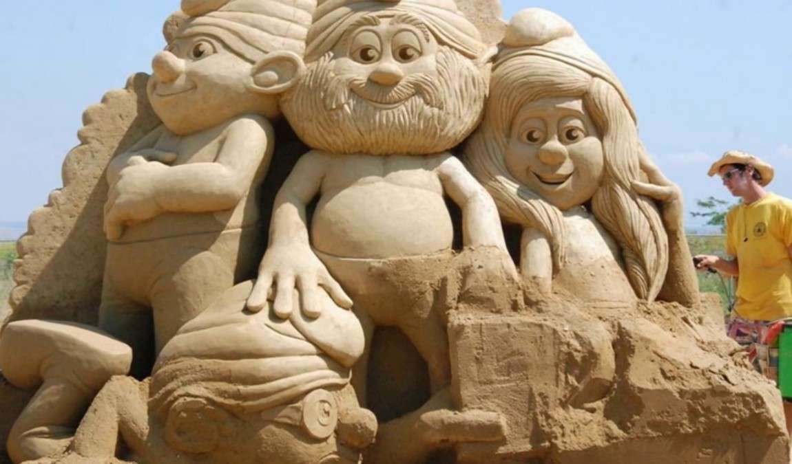 Фестиваль песчаных скульптур в Бургасе