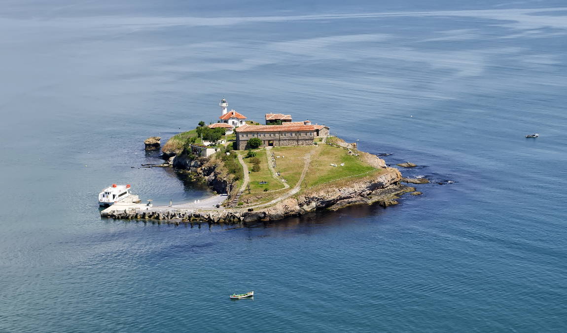 Экскурсионный отдых в Бургасе в июне: Остров Святой Анастасии