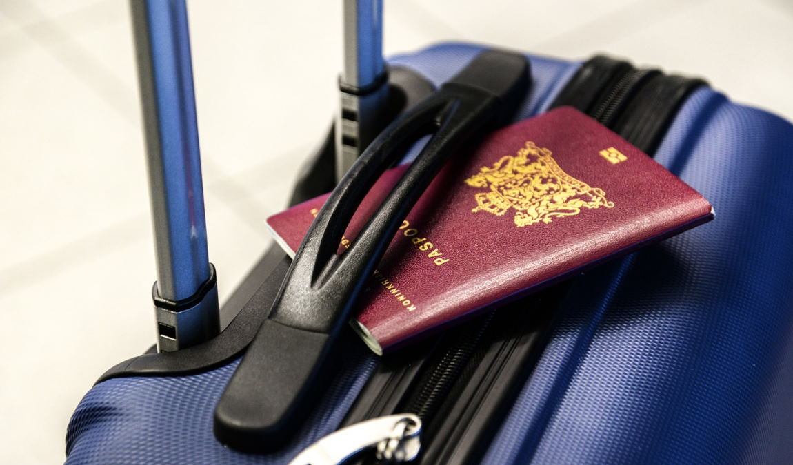 Что взять ребенку в Дубай: документы