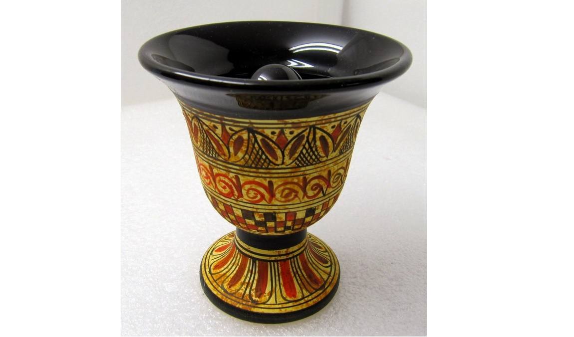 Сувениры и подарки с Кипра для взрослых и детей: подробный список и рекомендации 