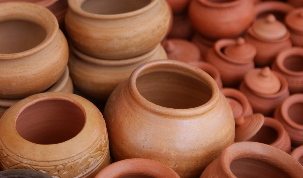 Таволжская керамика в качестве подарка для женщин из Екатеринбурга