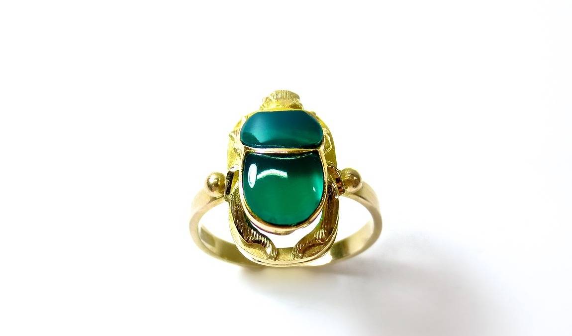 Сувенирный Жук-скарабей из Хургады