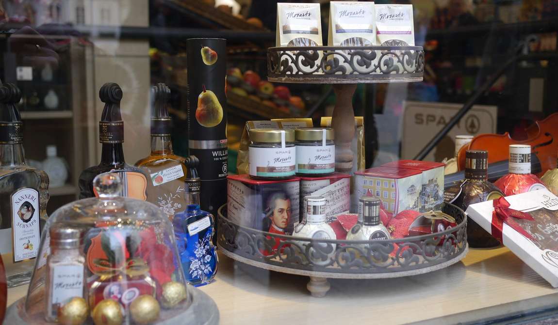 what to buy in austria: the 19 best souvenirs for adults and kids photo 10