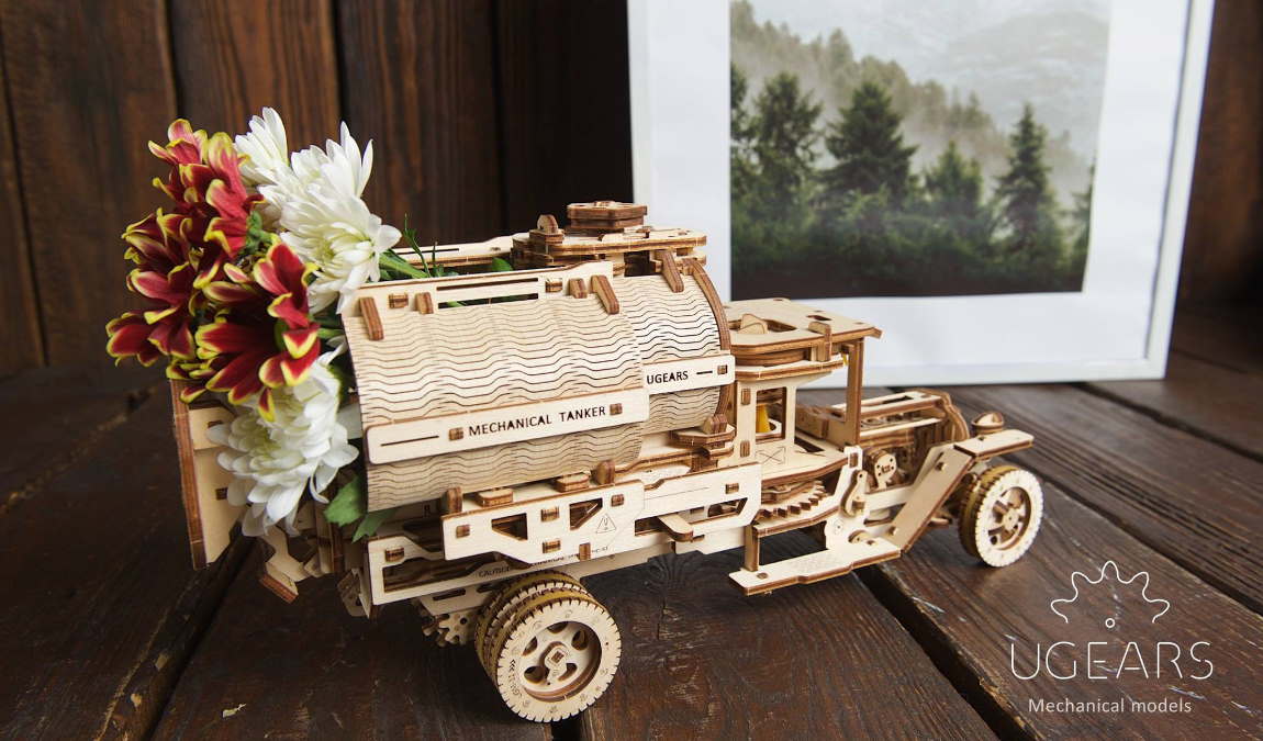 3D-игрушки Ugears как пример подарка из Киева