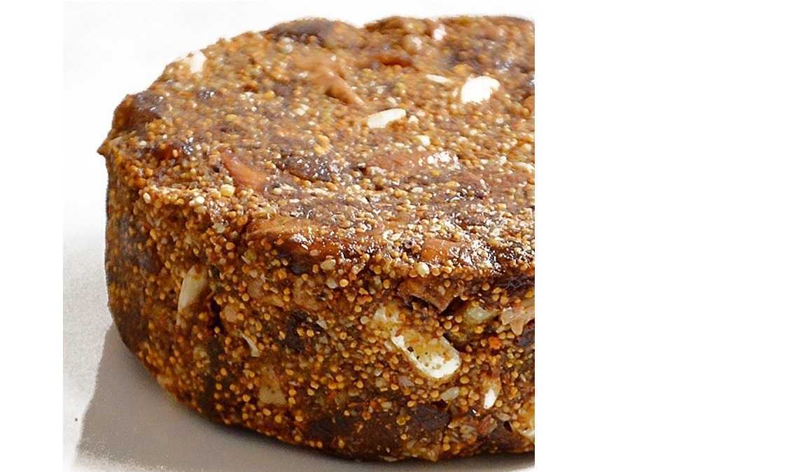 Испанский инжирный хлеб